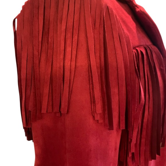 Skies Are Blue Faux Suede Red Fringe Women's Jacket - Picture 8 of 11